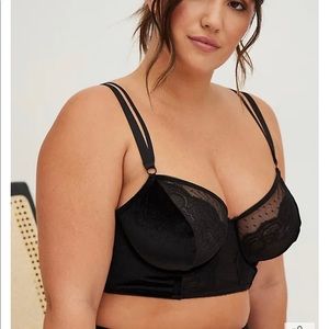 NWT torrid velvet bralette size 4